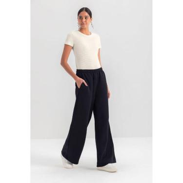 Imagem de Calça feminina em moletom Essendi 