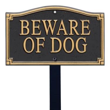 Imagem de SmartSign Designer, Cuidado com Placa/Marcador/Sinal de Cachorro com Estaca de 18" de Altura | 5,75" X 9,5" Sinal de Metal de Alumínio para Quintal/Gramado, Dourado e Preto, Revestimento de Escudo De