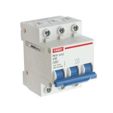Imagem de Disjuntor Tripolar DIN FD 3P Curva C 32A 5218 - Fame