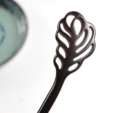 Imagem de Grampos de cabelo vintage esculpidos de madeira sândalo pauzinhos vara de cabelo étnico pino de cabelo feminino joias acessórios