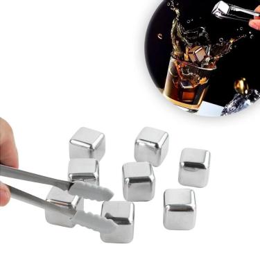 Imagem de Kit Cubos de Gelo em Aço Inox com Pegador de Silicone para Whisky e Drinks 8 Unidades Prata