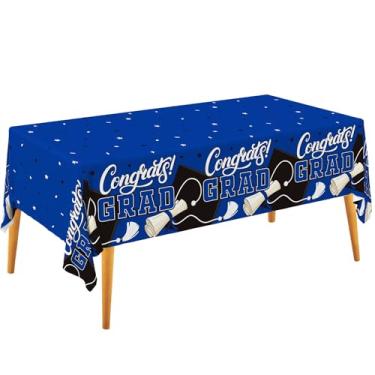 Imagem de Gatherfun Kit de artigos de festa de formatura 2025 – 2 peças de capa de mesa azul Gongrats para decoração de festa de formatura, capas de mesa de plástico de formatura 137 x 274 cm