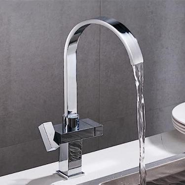 Imagem de Torneira de cozinha em cascata Misturador de água quente e fria montado no convés Torneira de cozinha em latão cromado Recipiente com rotação de 360º, cromado