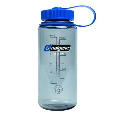 Imagem de Nalgene Garrafa de água Sustain Tritan livre de BPA feita com material derivado de 50% de resíduos de plástico (usando equilíbrio de massa certificado ISCC), 473 ml, boca larga, cinza