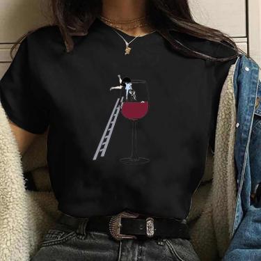 Imagem de Camiseta Blusa feminina mulher caindo no vinho com escada Blusa Preta Algodao