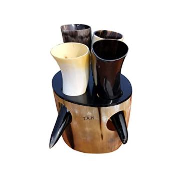 Imagem de Conjunto de 4 canecas vintage de chifre de bebida, cerimonial, viking, buzina, para hidromel, vodca, uísque, chifres antigos com suporte de presente