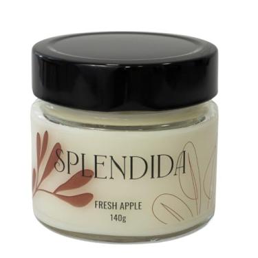 Imagem de Splendida Vela Aromática, Fragrância Fresh Apple,140g, Blend de Ceras vegetais, em Vidro com Tampa Preta,Fragrância Doce e Refrescante De Maças Vermelhas Que Traz Uma Energia Vibrante e Acolhedora