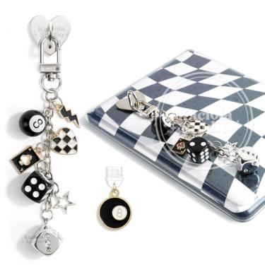 Imagem de Kaciola Correntes de berloque para e-reader com um pingente tipo C, pingente de bola 8 lindos pingentes de telefone e-reader pulseiras acessórios presente para leitores amantes de livros, pingentes