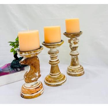 Imagem de Castiçais de madeira para velas de pilar, castiçais de madeira Rusitc, decoração de mesa central, castiçais em forma de peças de xadrez (conjunto de 3) 16,5 x 17 x 20 cm, casamento, aniversário