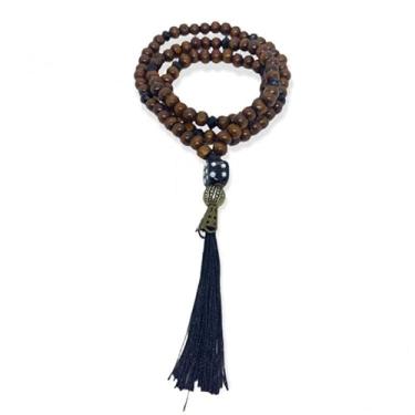 Imagem de Meta Atacado, Japamala Zé Pelintra 108 Contas de Madeira 8 mm Pompom Cor:Zé Pelintra Dado