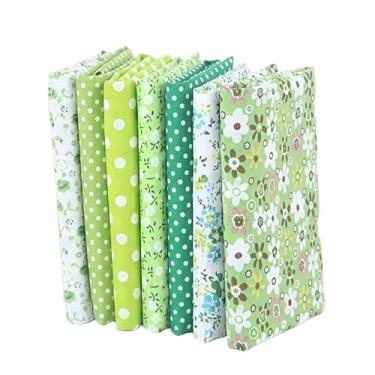 Imagem de Conjunto de 7 peças de tecido de algodão verde para artesanato, quadrados, patchwork, faça você mesmo, costura, scrapbook, acolchoado, estampa de pontos florais e tecido de hobby 10" x 10" (25 cm x 25
