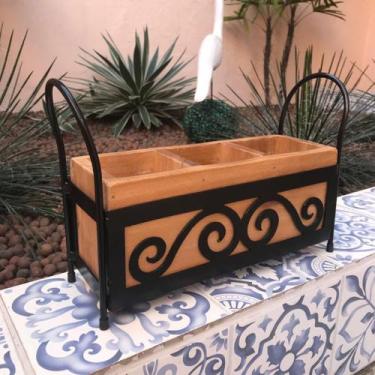 Imagem de Porta Talher Arabesco De Mesa Balcão Ferro e Madeira - Minas Artesanat