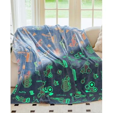 Imagem de OLAOLA Cobertor de caminhão que brilha no escuro para crianças, meninos e meninas, cobertor macio e aconchegante para carro, 152 x 203 cm, poliéster, lavável na máquina