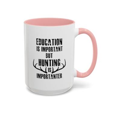 Imagem de Caneca de café com tema de caça, presente para entusiastas de atividades ao ar livre, presente para caçadores, design de educação e caça, cabine rústica