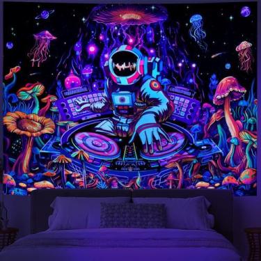 Imagem de Tapeçaria Amhokhui Blacklight Astronaut UV Reactive 150x130cm