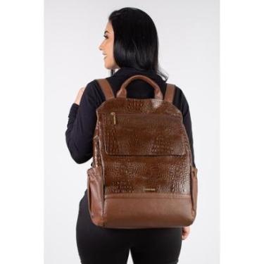 Imagem de Mochila antifurto de couro croco Suzana - Café-Feminino
