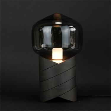 Imagem de Lâmpada de mesa moderna nórdica Moda Criatividade Sala de estar Quarto Estudo Villa Hotel Casa Móveis LED Luzes decorativas (Estilo 30)