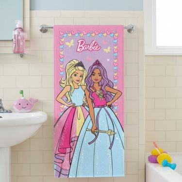 Imagem de Toalha de Banho Infantil Felpuda Barbie Reinos Mágicos Lepper Macia e Absorvente