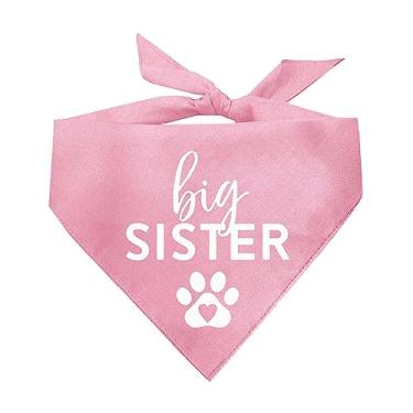 Imagem de Bandana Big Sister with Heart Paw Dog | Triângulo ajustável 100% algodão | Feito nos EUA | Novo bebê | Acessório de sessão de fotos de anúncio de gravidez | Revelação de gênero | Rosa bebê tamanho