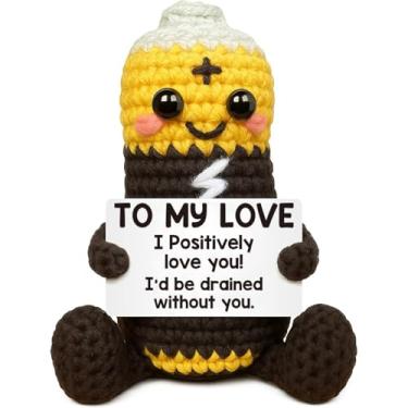 Imagem de Bateria de crochê feita à mão para presente I Love You – Natal, Dia dos Namorados, presente romântico para casais, ele, mulher, marido, namorado, namorada