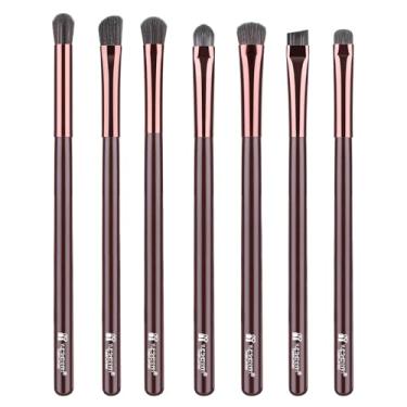 Imagem de 7 peças de pincéis de maquiagem para olhos básicos de qualidade baratos, recomendados por maquiadores Sombra, corretivo, sobrancelha, contorno, pincel para mistura de base (doce).