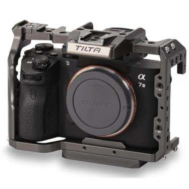 Imagem de Tiltaing Full Camera Cage Compatível com Sony a7, a7 II, a7 III, a7S, a7S II, a7R, a7R II, a7R III, a7R IV, a9 Câmeras (Tilta Gray) | TA-T17-FCC-G
