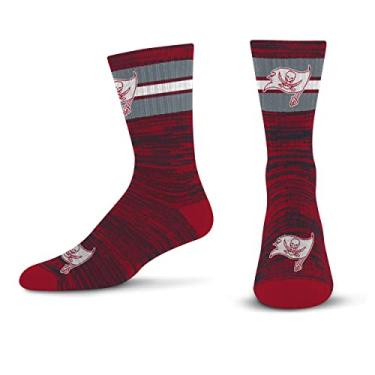 Imagem de For Bare Feet Meia masculina NFL Tampa Bay Buccaneers First String Crew cor do time grande