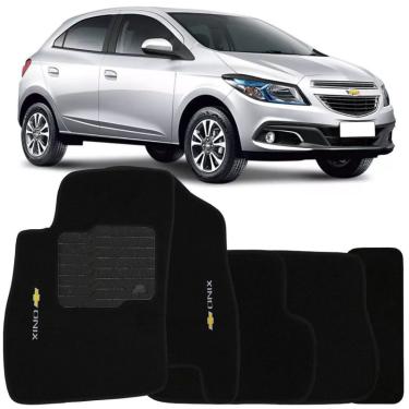 Imagem de Jogo de Tapete Automotivo Carpete Chevrolet Onix 2012 à 2018 Soft Logo Bordado Preto 5 Peças