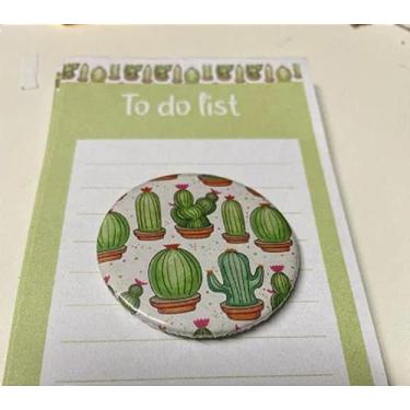 Imagem de Broche Cactos Desenhos e Lettering