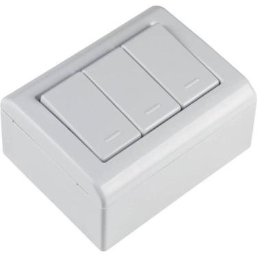 Imagem de Caixa de Sobrepor com 3 Interruptores Simples de 10 Ampères e 250 Volt