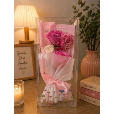 Imagem de Buquê Decorativo Rosa com Caixa Transparente e Laço em Papel Especial Ideal