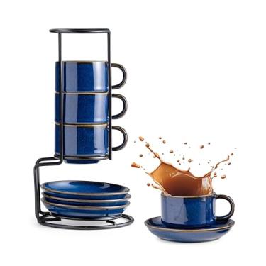 Imagem de Gomakren Conjunto de 4 xícaras de café expresso de 70,9 g, pequenas xícaras de café empilháveis com pires e suporte de metal, xícaras de porcelana de Natal para bebidas especiais de café, expresso