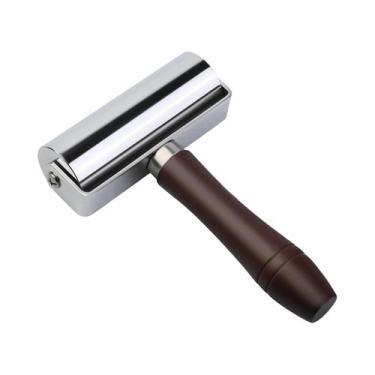 Imagem de Ferramenta De Rolagem De Bordas De Couro Com Cabo De Madeira KRABALL F