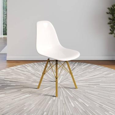 Imagem de Cadeira Eames Design Moderno Tubo de Ferro Dourado Assento Branco