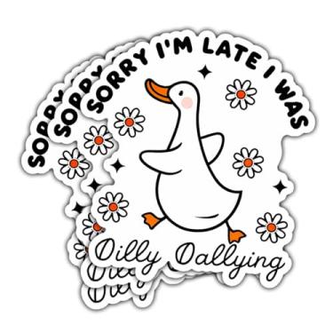 Imagem de (3 peças) Sorry I Am Late I was Dilly Dallying Adesivo de vinil de pato engraçado à prova d'água para copo caneca laptop telefone capacete carro garrafa de água design bonito procrastinador - 7,6 cm