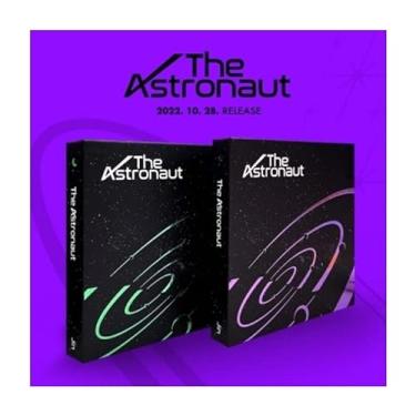 Imagem de CD do primeiro álbum individual do Astronauta do BTS JIN + pôster dobrável no pacote + álbum + cartão de letra + cartão postal + adesivo gráfico + adesivo de selo + cartão + rastreamento (CONJUNTO (01 + 02))