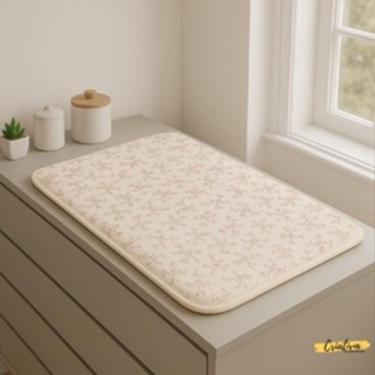 Imagem de Trocador De Fralda Portátil Impermeável Dobrável+ Saquinho com Zíper L