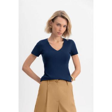 Imagem de Blusa gola V feminina em malha Essendi Blusa feminina em meia malha Essendi