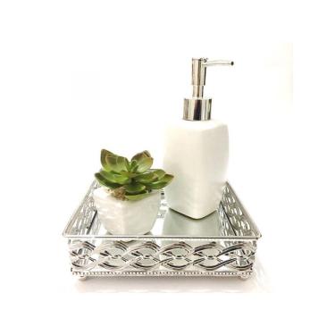 Imagem de Kit Lavabo Prata Luxo 3 Peças Bandeja Espelhada, Saboneteira Porcelana e Vaso Suculenta - Mundial