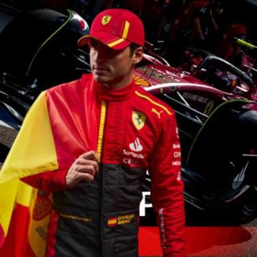 Imagem de Novo Boné Oficial Scuderia Ferrari - Carlos Sainz - Edição Especial Gp