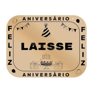 Imagem de Placa Feliz Aniversário Laisse em MDF, 19x14 cm, com 2 Furos para Pendurar
