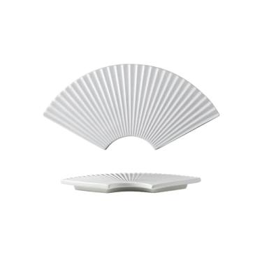 Imagem de Prato de sushi japonês em forma de leque, cor sólida, retrô, café da manhã, prato caseiro-branco