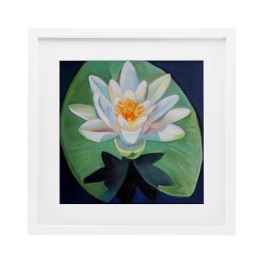 Imagem de Stupell Industries Impressão emoldurada branca de lótus e lírio elegante design sob vidro por Violeta Vollmer, 33 x 33