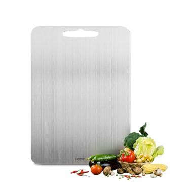Imagem de EASYMALL Conjunto de tábuas de corte de titânio 100% puro, pacote com 2 tábuas de corte de titânio, tábuas de corte de titânio 100% puro de grau alimentício para cozinha (2, GG)