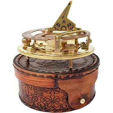 Imagem de Bússola de relógio de sol de latão e cobre antigo, relógio de sol, mostrador de sol em caixa de presente, réplica de navio, relógio de sol
