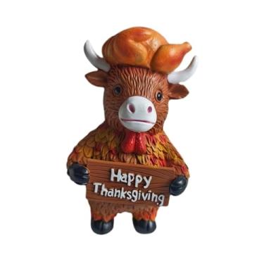 Imagem de oshhni Enfeite de mesa com estatueta de vaca fofa, ideal para festas, decoração de mesa, estátua de vaca natalina, escultura de gado para lareira no outono, 5x6.5x10cm