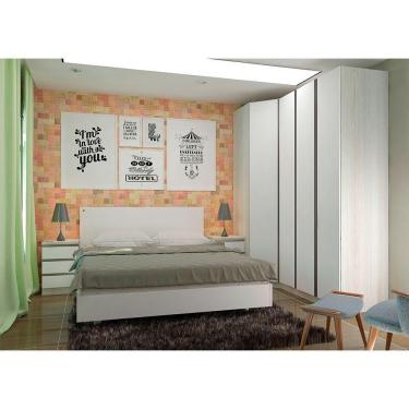 Imagem de Quarto De Com Guarda Roupa Cabeceira E Mesa De Cabeceira