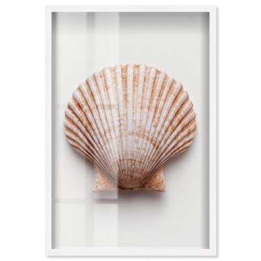 Imagem de Dune Crest Caress I Shadowbox Print Coastal Wall Art por Art Remedy, moldura branca, 28 x 40 cm