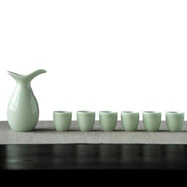 Imagem de LamChyar Conjunto de saquê de cerâmica, conjunto tradicional de saquê japonês, conjunto de 7 saquê, 1 garrafa Tokkuri (181 g) e 6 copos Ochoko (20 g), estilo retrô, superfície esmaltada de cor sólida,