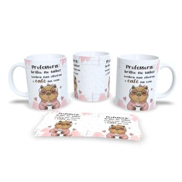 Imagem de Caneca Decorativa com Capivara Educadora, Porcelana Branca, Design Aquarela Azul e Verde, Mensagem Motivacional em Português (0006)